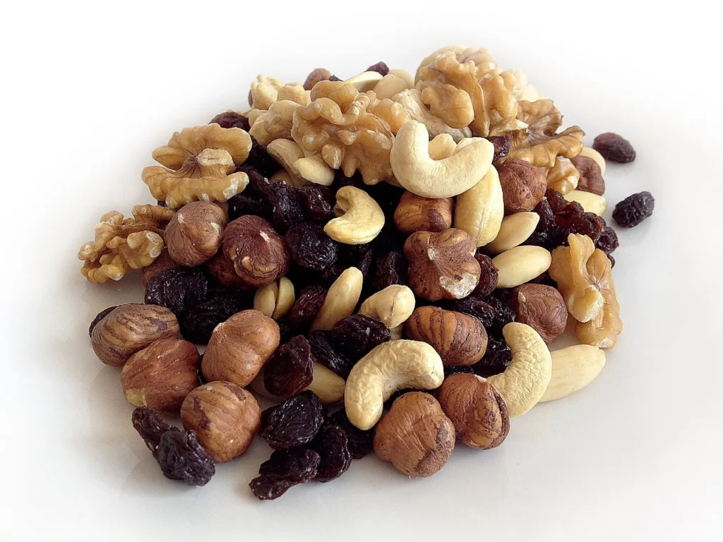 Nutts & berries are excellent sources of healthy fats, protein, and fiber.